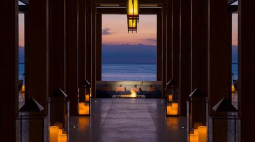 four-seasons-resort-dubai-at-jumeirah-beach-sunset-lounge-area